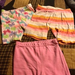 Girls 3T play shorts!